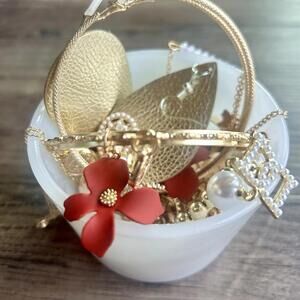 Mystery Jewelry Jar: Golden Tones Feminine Elegance - All Wearable!